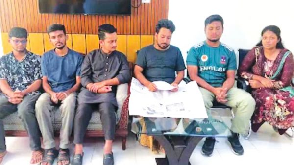 ‘রিমেম্বারিং আওয়ার হিরোজ’ কর্মসূচিতে পুলিশের বাধা, ৬ সমন্বয়কের মুক্তি