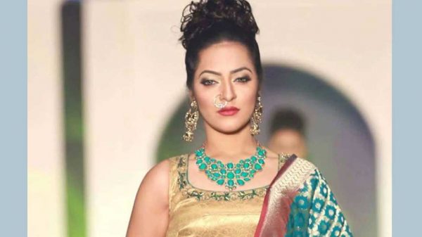 কলকাতায় ৮ দিনের রিমান্ডে বাংলাদেশি মডেল শান্তা